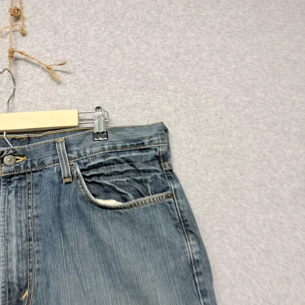 Levis 550 Denim Shorts Mens 38 Blue Relaxed Fit Medium Wash Casual Baggy Classic